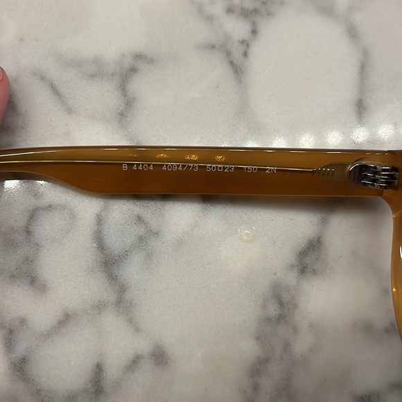 Burberry Amber Sunglasses - Picture 4 of 8